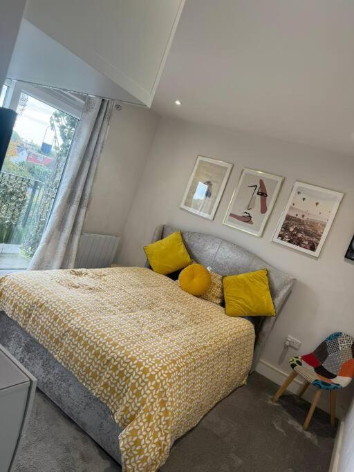 Luxury Flat Near London